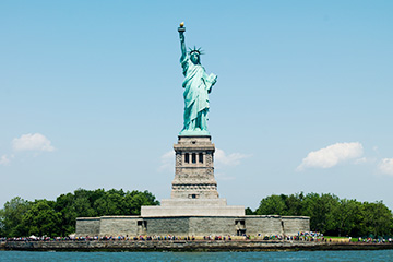 美國森特島機(jī)場(chǎng)三字代碼(CWS),森特島機(jī)場(chǎng)(Center Island airport)四字碼,美國機(jī)場(chǎng)三字碼查詢